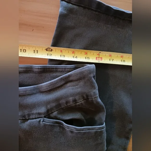 Westbound Womens 14 Short Black Jeans/Pants Pull On Style Faded Black/Charcoal - Picture 4 of 9